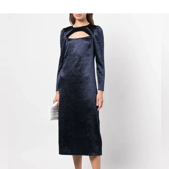 Baum und Pferdgarten | Aneto Crinkle Satin Cutout Long Sleeve Dress | Size 10 - Picture 12 of 12